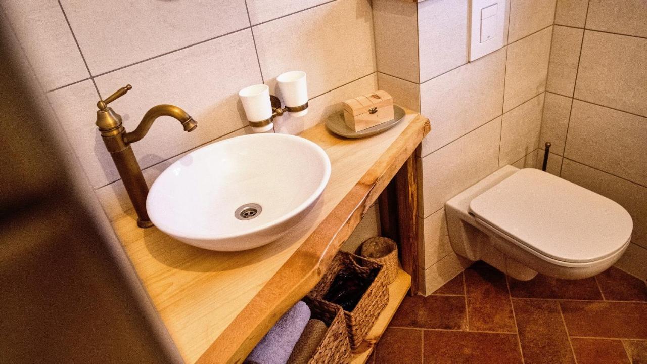 Vineyard Cottage Podrzaj Otočec Eksteriør bilde